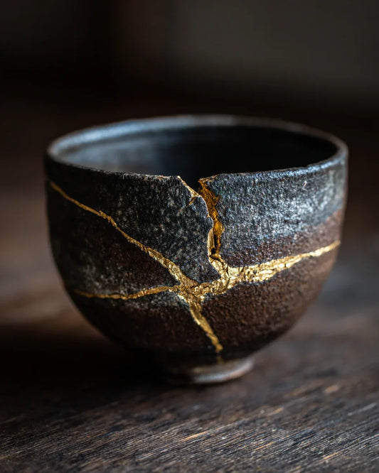 《金缮：一种，为“不完美”加冕的古老炼金术》