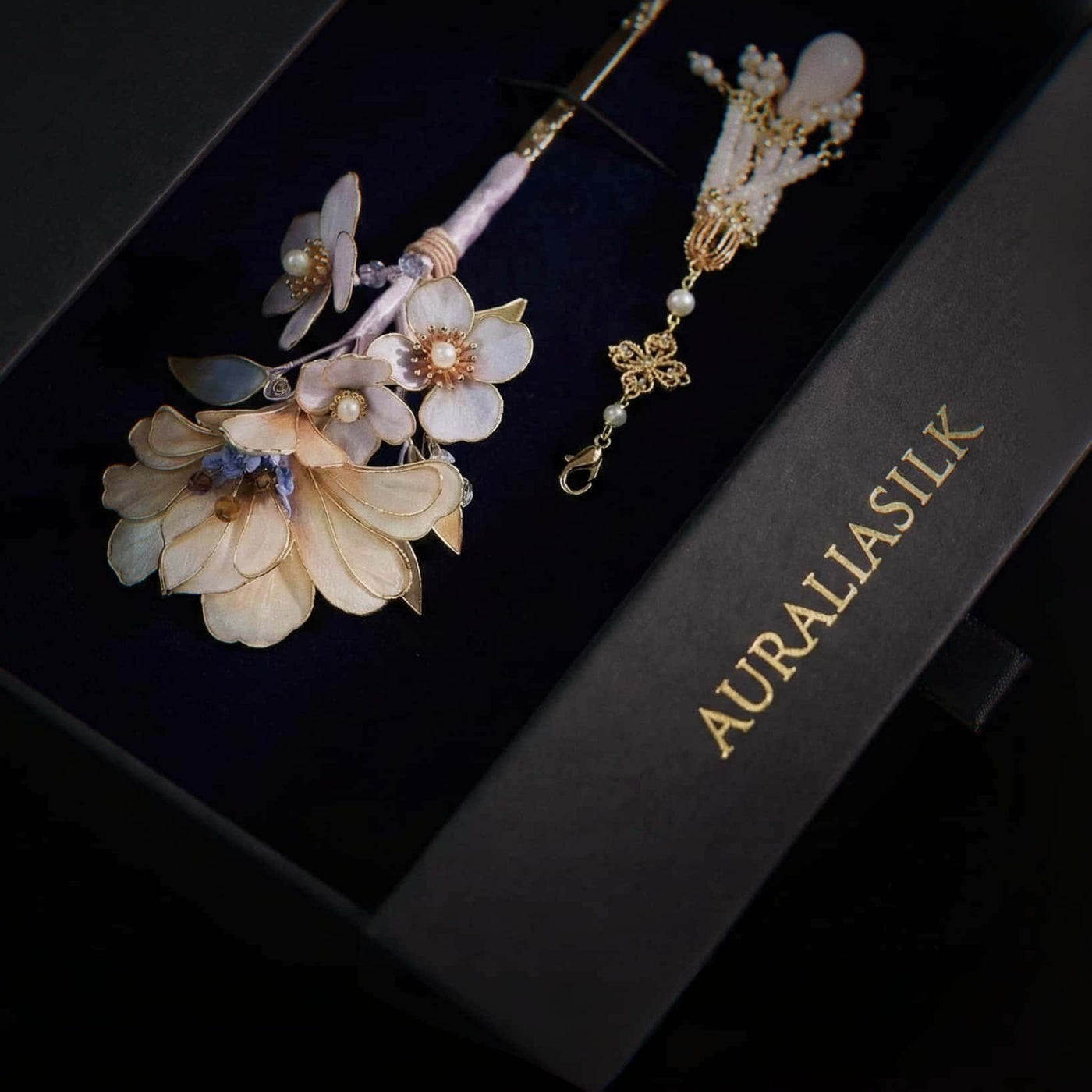 枯骨 · 荒原白枝