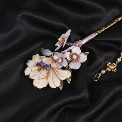 Butterfly Dream · Lingering Scent