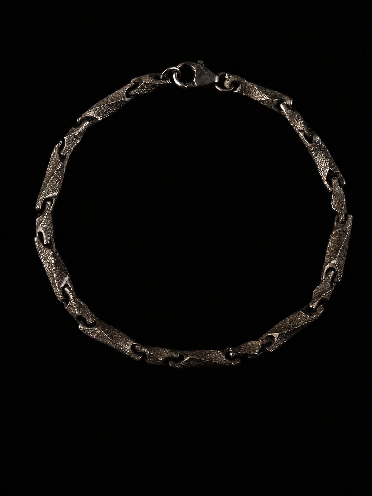 Endless Bond · Mobius Stigma